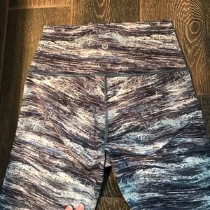 Lululemon Wunder Under Luxtreme 28”